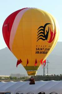 C-FBFR hot air balloon. Photograph by G Bann