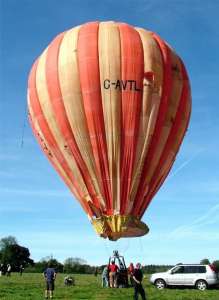 G-AVTL hot air balloon. Photograph by Balloon Spotters Archive