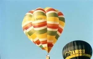 G-BHOU hot air balloon. Photograph by G Duke