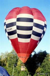 G-BJHT hot air balloon. Photograph by Mike Clarke