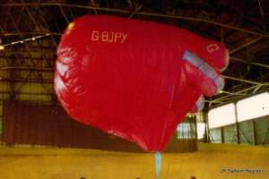 G-BJPY hot air balloon. Photograph by Mark Duffy