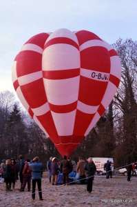 G-BJWJ hot air balloon. Photograph by Mike Clarke