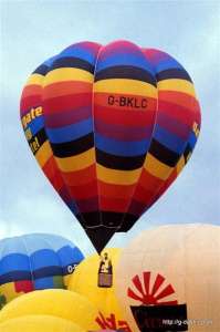 G-BKLC hot air balloon. Photograph by Mike Clarke