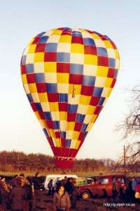 G-BLEB hot air balloon. Photograph by Mike Clarke