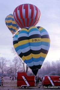 G-BLUJ hot air balloon. Photograph by Mike Clarke