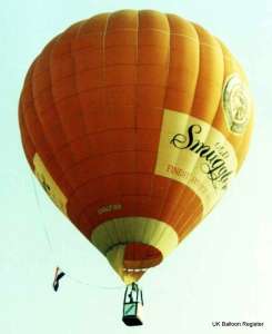 G-BMCZ hot air balloon. Photograph by Mel Kirby