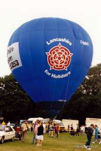 G-BMNX hot air balloon. Photograph by Mike Clarke