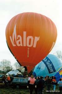 G-BMZB hot air balloon. Photograph by Mike Clarke