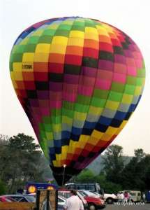 G-BONK hot air balloon. Photograph by Andy Davey
