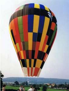 G-BRBT hot air balloon. Photograph by Bob Trotter