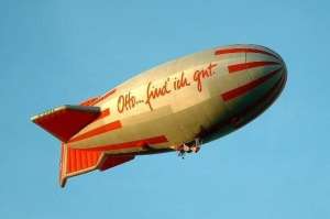 G-BROL hot air balloon, added to the archive 7 September 2026. Photograph by Mel Kirby