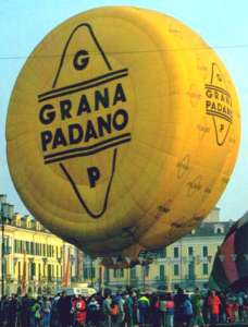 G-BSFM hot air balloon. Photograph by Mel Kirby