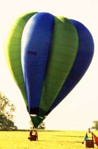 G-BSIC hot air balloon. Photograph by Mel Kirby