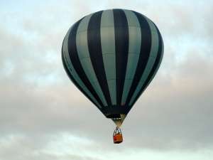 G-BSUB hot air balloon. Photograph by Balloon Spotters Archive