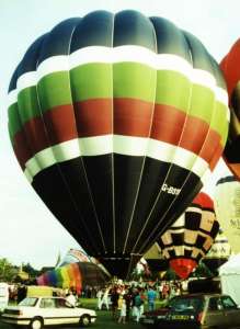 G-BSYD hot air balloon. Photograph by Mel Kirby