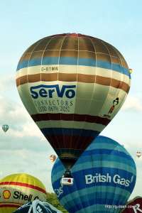 G-BTMN hot air balloon. Photograph by Mike Clarke