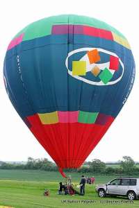 G-BXIZ hot air balloon, added to the archive 27 August 2026. Photograph by Stephen Powney