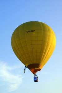G-BXLP hot air balloon, added to the archive 27 August 2026. Photograph by Richard Gahan
