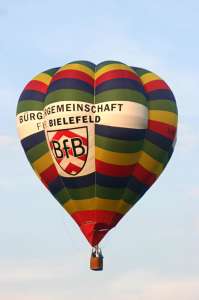 G-BYIU hot air balloon, added to the archive 27 August 2026. Photograph by Jan Hetebrij