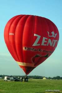 G-BYMX hot air balloon, added to the archive 27 August 2026. Photograph by Kevin Boon