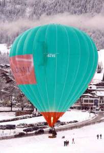 G-BZVE hot air balloon, added to the archive 27 August 2026. Photograph by Bill Teasdale