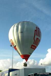 G-CBDE hot air balloon, added to the archive 27 August 2026. Photograph by K Boon