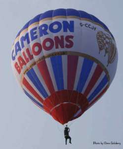 G-CCJY hot air balloon, added to the archive 27 August 2026. Photograph by Dave Salisbury