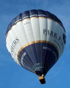 G-CFCC hot air balloon, added to the archive 27 August 2026. Photograph by Matt Cleaves