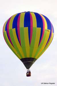 G-CHHL hot air balloon, added to the archive 27 August 2026. Photograph by Kevin Boon