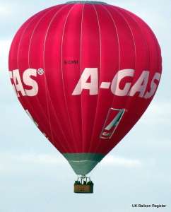 G-CHVI hot air balloon, added to the archive 27 August 2026. Photograph by Dan Whitelock