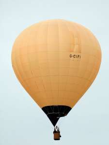 G-CIFI hot air balloon, added to the archive 27 August 2026. Photograph by Kevin Boon
