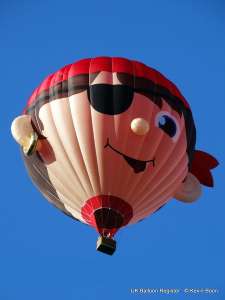 G-CILZ hot air balloon, added to the archive 27 August 2026. Photograph by Kevin Boon