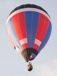 G-CKMH hot air balloon, added to the archive 27 August 2026. Photograph by Ian Grove