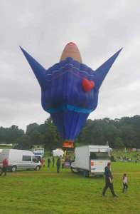 G-CLFL hot air balloon, added to the archive 27 August 2026. Photograph by Bob Garnett