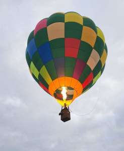 G-CMEK hot air balloon, added to the archive 27 August 2026. Photograph by Paul Coman