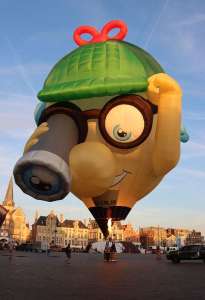 G-CMJR hot air balloon, added to the archive 27 August 2026. Photograph by Bob Garnett