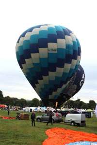 G-CMNF hot air balloon, added to the archive 27 August 2026. Photograph by Bob Garnett