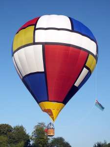 G-CMXG hot air balloon, added to the archive 27 August 2026. Photograph by Keith Sowter