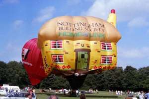 G-COTT hot air balloon, added to the archive 27 August 2026. Photograph by Mike Clarke
