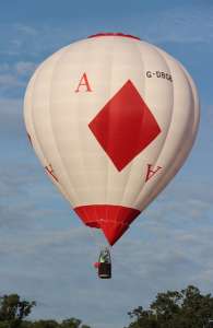 G-DBGB hot air balloon, added to the archive 27 August 2026. Photograph by Bob Garnett