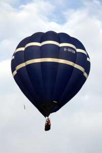G-DKGM hot air balloon, added to the archive 27 August 2026. Photograph by Grant Robinson