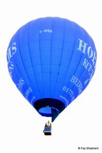 G-IPEN hot air balloon, added to the archive 27 August 2026. Photograph by Fay Shepherd