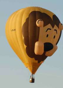 G-JMJR hot air balloon, added to the archive 27 August 2026. Photograph by Paul Coman