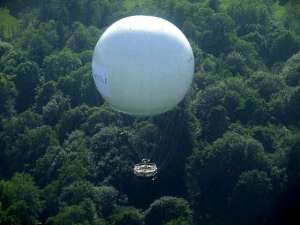 G-LAPS hot air balloon, added to the archive 27 August 2026. Photograph by Mike Burdett