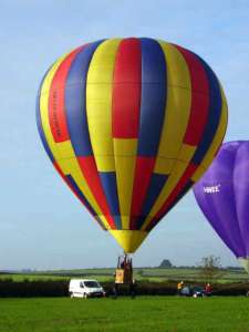 G-OERR hot air balloon, added to the archive 27 August 2026. Photograph by Paul Coman
