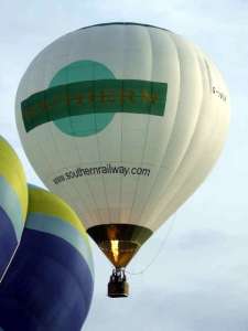 G-OVIA hot air balloon, added to the archive 27 August 2026. Photograph by Mike Burdett