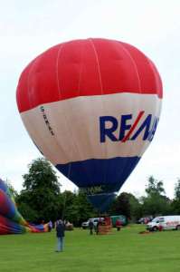 G-RMAX hot air balloon, added to the archive 27 August 2026. Photograph by Bill Teasdale