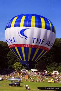 G-TMCC hot air balloon, added to the archive 27 August 2026. Photograph by Mike Clarke