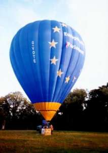 G-VOTE hot air balloon, added to the archive 27 August 2026. Photograph by Andrew Garrett