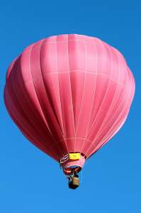 N5028J hot air balloon, added to the archive 27 August 2026. Photograph by G Bann